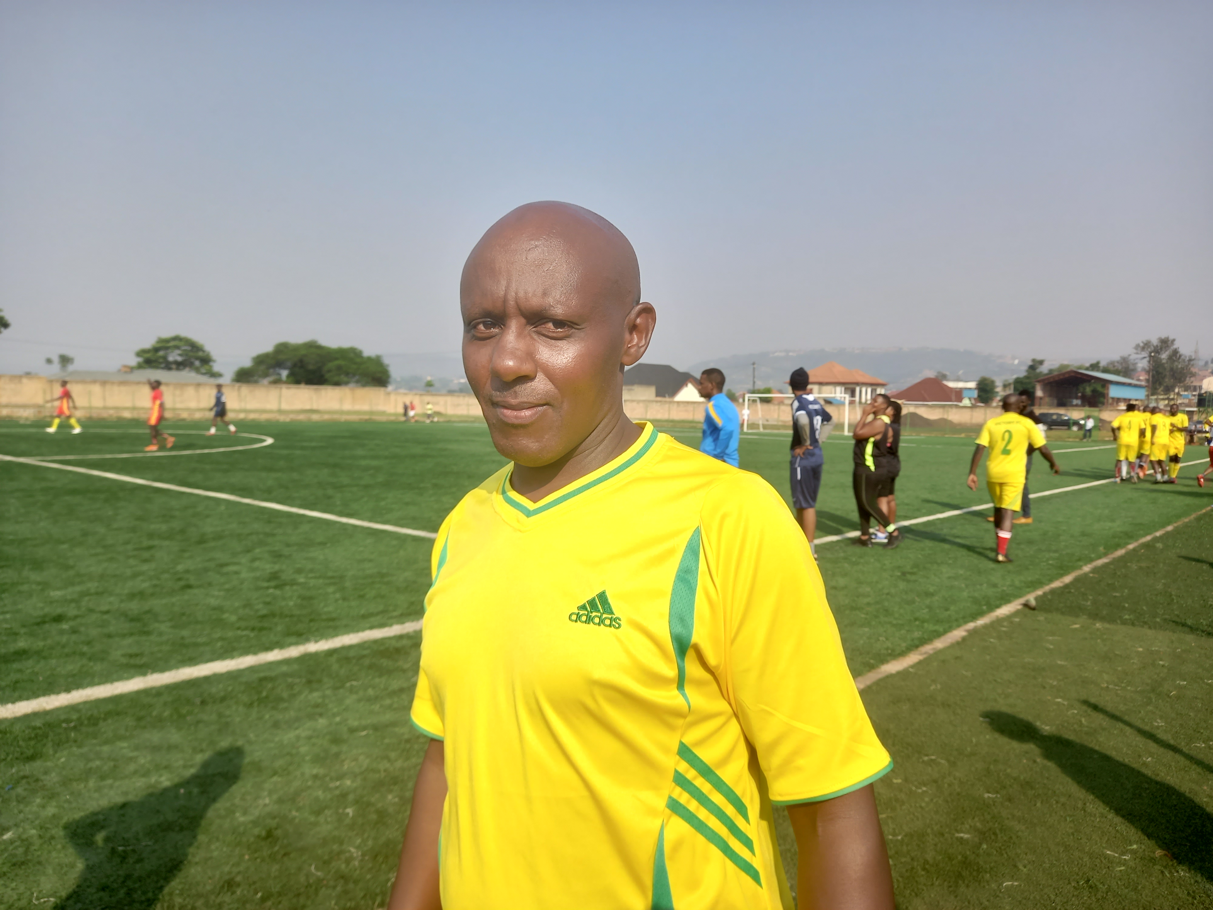 Perezida wa Victory FC Bwana Lambert Dusingizemungu