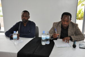 Perezida wa PSF Kamonyi Bwana Jean Marie Vianney(Iburyo)